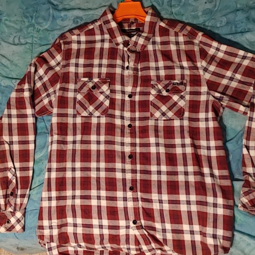 Long sleeve plaid button up